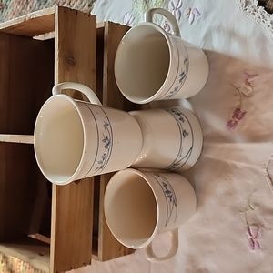 Vintage Corning Coffee Cups, Set of 4, First of Spring